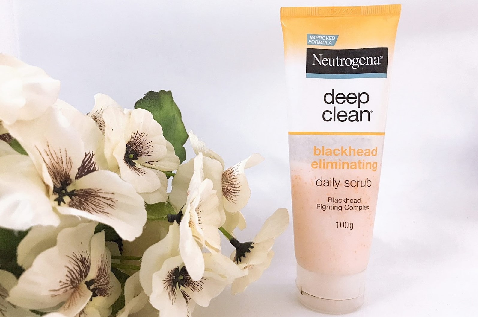 Neutrogena Deep Clean Blackhead Eliminating Daily Scrub | Best Face Scrub for Men 