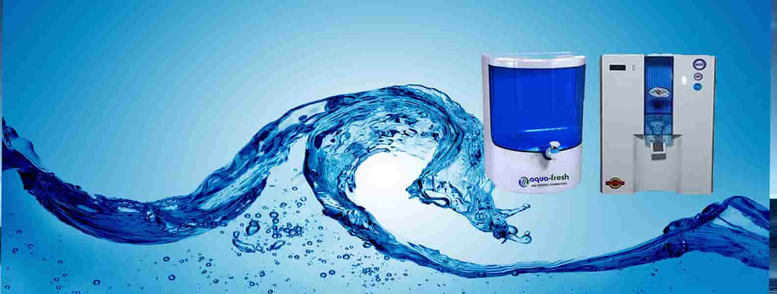 Water s. Осмос Aqua Life Pure Water. Фильтр для воды Water Purifier. Реклама фильтров для воды. Креативная реклама фильтров для воды.